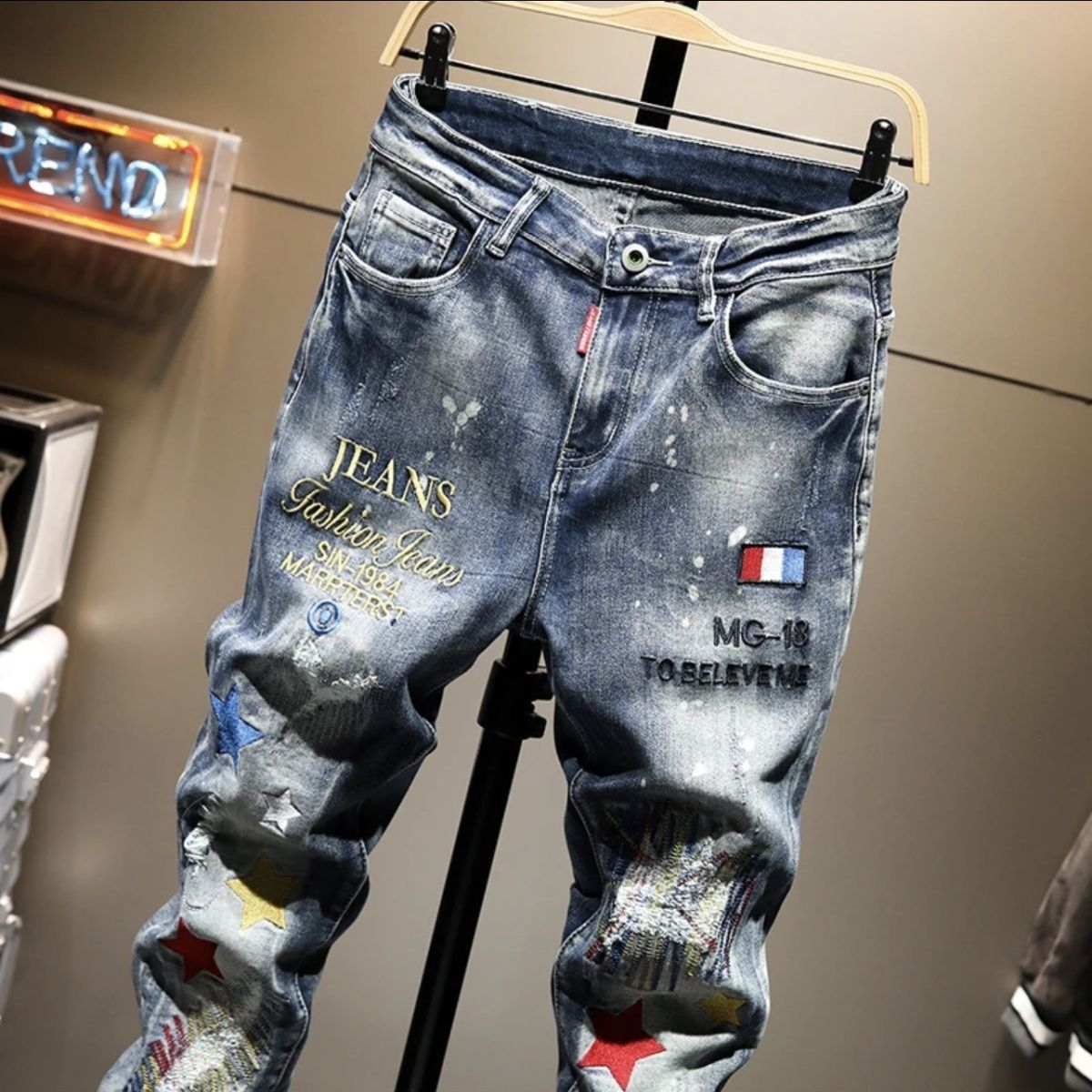 Jean brodé déchiré pour hommes - Men'S Fashion Jeans 2025 avis et prix